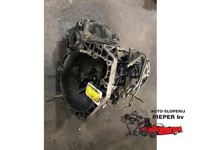 Gebruikte Automaatbak Fiat Stilo (192A/B) 2.4 20V Abarth Prijs € 262,50 Margeregeling aangeboden door Autosloperij Pieper BV
