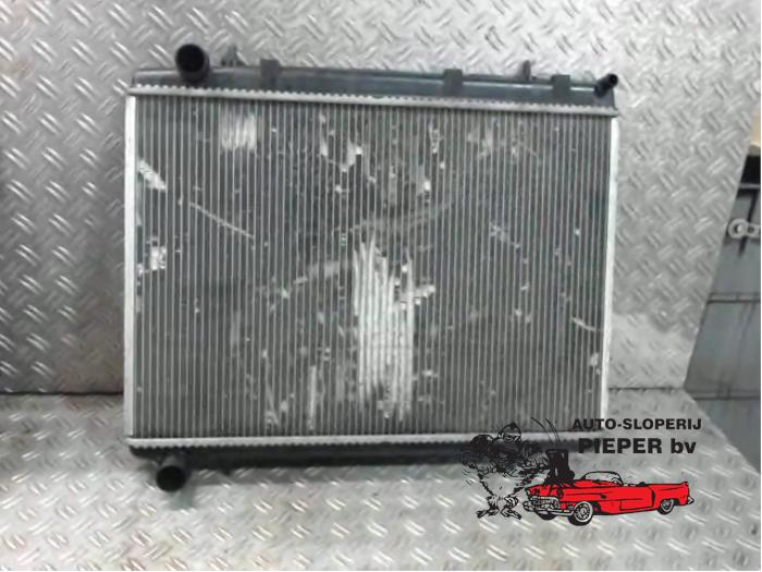 Gebruikte Radiateur Citroen C4 Picasso (UD/UE/UF) 1.8 16V Prijs € 42,00 Margeregeling aangeboden door Autosloperij Pieper BV
