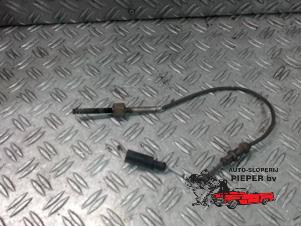 Gebruikte Uitlaat temperatuursensor Volkswagen Golf V (1K1) 2.0 FSI 16V Prijs € 26,25 Margeregeling aangeboden door Autosloperij Pieper BV