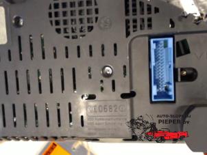 Gebruikte Instrumentenpaneel Audi Allroad (C5) 2.5 V6 TDI 24V Prijs € 52,50 Margeregeling aangeboden door Autosloperij Pieper BV