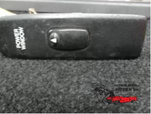 Gebruikte Raam schakelaar elektrisch Ssang Yong Korando Cabrio (KJ) 3.2 24V Prijs € 15,75 Margeregeling aangeboden door Autosloperij Pieper BV