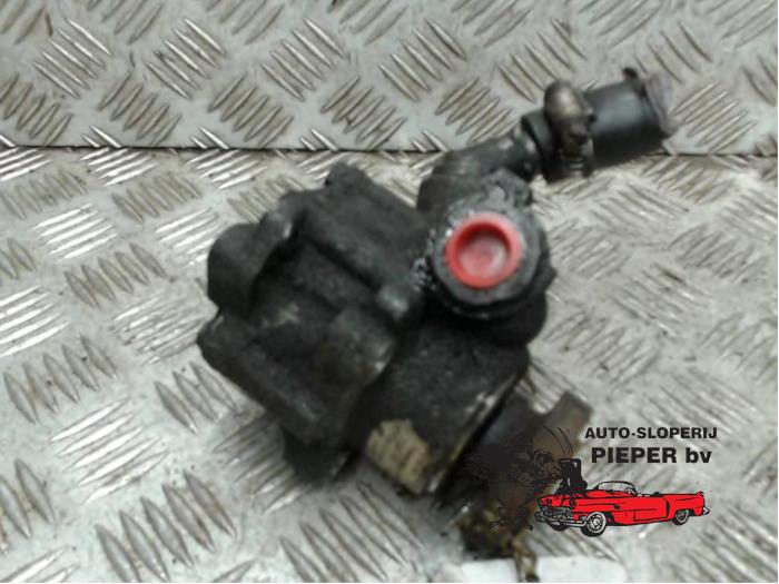 Gebruikte Pomp Servo Ford Galaxy (WGR) 2.3i 16V SEFI Prijs € 52,50 Margeregeling aangeboden door Autosloperij Pieper BV