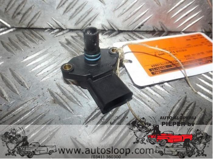 Gebruikte Map Sensor (inlaatspruitstuk) Volkswagen Polo III (6N2) 1.4 16V 75 Prijs € 21,00 Margeregeling aangeboden door Autosloperij Pieper BV