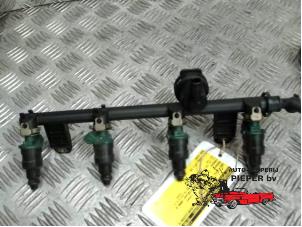 Gebruikte Galerij (Injectie) Renault Kangoo (KC) 1.4 Prijs € 52,50 Margeregeling aangeboden door Autosloperij Pieper BV