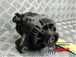 Gebruikte Dynamo Peugeot 206 (2A/C/H/J/S) 1.1 XN,XR Prijs € 36,75 Margeregeling aangeboden door Autosloperij Pieper BV