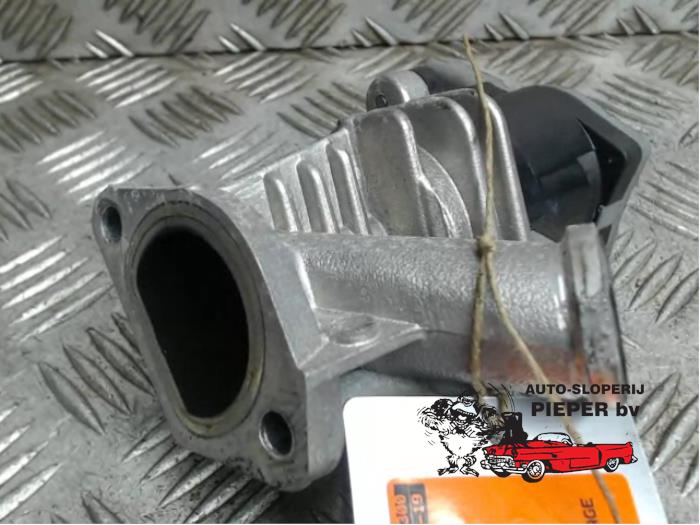 Gebruikte Uitlaat gasklep (EGR) Citroen C5 I Break (DE) 2.0 HPi 16V Prijs € 36,75 Margeregeling aangeboden door Autosloperij Pieper BV