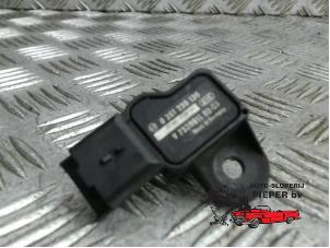 Gebruikte Map Sensor (inlaatspruitstuk) Peugeot 207/207+ (WA/WC/WM) 1.4 16V VTi Prijs € 21,00 Margeregeling aangeboden door Autosloperij Pieper BV