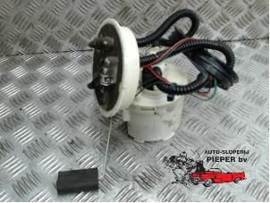 Gebruikte Benzinepomp Ford Focus 1 2.0 16V Prijs op aanvraag aangeboden door Autosloperij Pieper BV