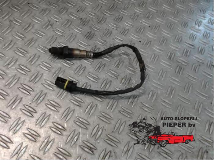 Gebruikte Lambda Sonde Mercedes C Combi (S203) 2.0 C-200K 16V Prijs € 26,25 Margeregeling aangeboden door Autosloperij Pieper BV