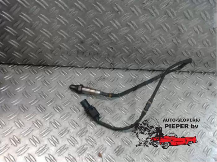 Gebruikte Lambda Sonde Volkswagen Transporter T5 2.5 TDi PF Prijs € 36,75 Margeregeling aangeboden door Autosloperij Pieper BV