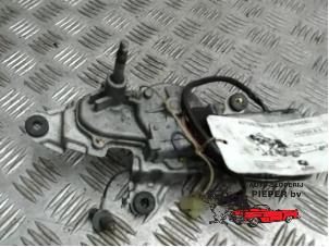 Gebruikte Ruitenwissermotor achter Daihatsu Sirion/Storia (M1) 1.0 12V Prijs € 31,50 Margeregeling aangeboden door Autosloperij Pieper BV