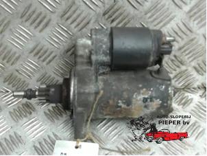 Gebruikte Startmotor Volkswagen Golf IV (1J1) 1.8 20V Turbo Prijs € 36,75 Margeregeling aangeboden door Autosloperij Pieper BV