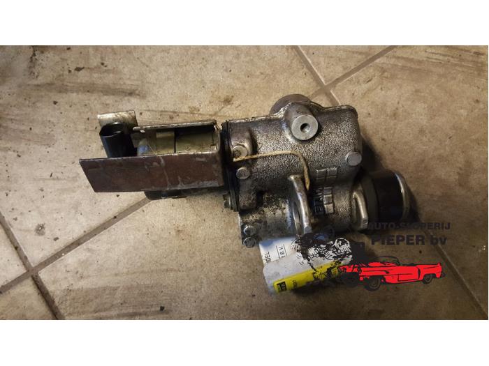 Gebruikte EGR Klep Renault Clio II Societe (SB) 1.5 dCi 80 Prijs € 78,75 Margeregeling aangeboden door Autosloperij Pieper BV