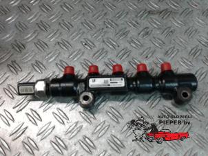 Gebruikte Injector brug Ford Focus 2 Wagon 1.6 TDCi 16V 90 Prijs op aanvraag aangeboden door Autosloperij Pieper BV