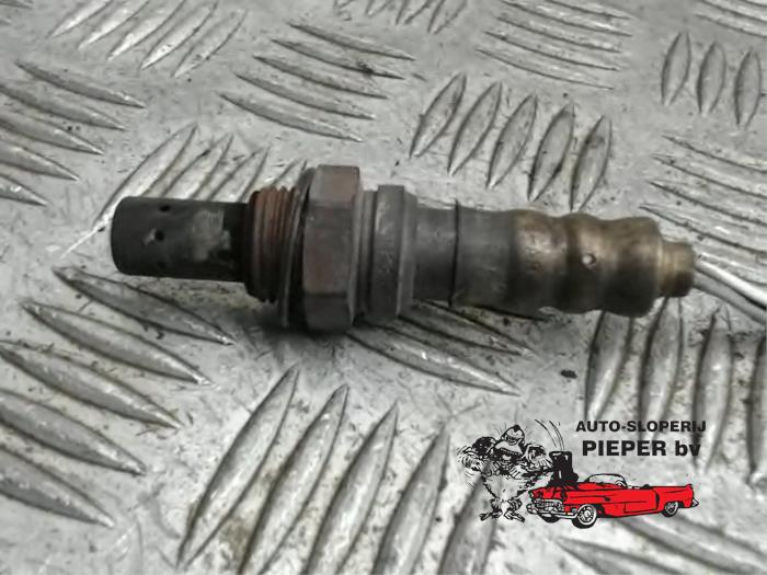 Lambda Sonde van een Ford Mondeo III Wagon 1.8 16V 2002