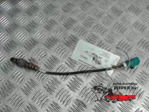 Lambda Sonde van een Ford Mondeo III Wagon 1.8 16V 2002