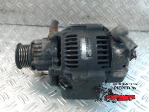 Gebruikte Dynamo Rover 200 (RF) 220D 2.0 Prijs € 42,00 Margeregeling aangeboden door Autosloperij Pieper BV