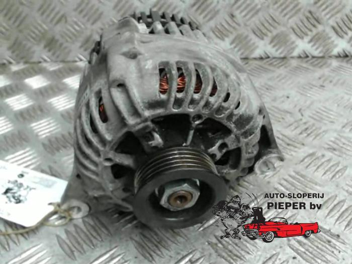 Gebruikte Dynamo Peugeot 106 II 1.5 XNd,XRd,Sketch Prijs € 42,00 Margeregeling aangeboden door Autosloperij Pieper BV