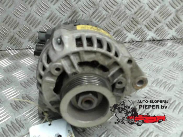 Gebruikte Dynamo Citroen Berlingo 1.9 D Prijs € 42,00 Margeregeling aangeboden door Autosloperij Pieper BV