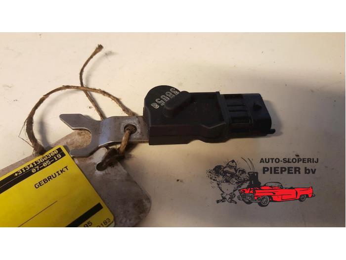 Gebruikte BDP Sensor Opel Vectra B (36) 1.8 16V Ecotec Prijs € 21,00 Margeregeling aangeboden door Autosloperij Pieper BV