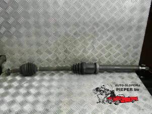 Gebruikte Steekas rechts-voor Ford Fusion 1.4 TDCi Prijs € 36,75 Margeregeling aangeboden door Autosloperij Pieper BV