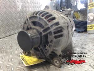 Gebruikte Dynamo Renault Laguna II Grandtour (KG) 1.9 dCi 120 Prijs € 52,50 Margeregeling aangeboden door Autosloperij Pieper BV