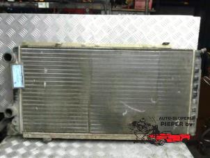 Gebruikte Radiateur Peugeot Boxer (244) 2.2 HDi Prijs € 36,75 Margeregeling aangeboden door Autosloperij Pieper BV