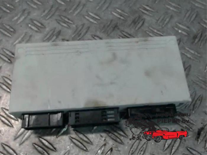 Gebruikte Comfort Module BMW 3 serie Touring (E46/3) Prijs € 52,50 Margeregeling aangeboden door Autosloperij Pieper BV