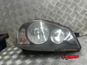 Gebruikte Rechter Koplamp Seat Arosa (6H1) 1.4i 16V Prijs € 36,75 Margeregeling aangeboden door Autosloperij Pieper BV