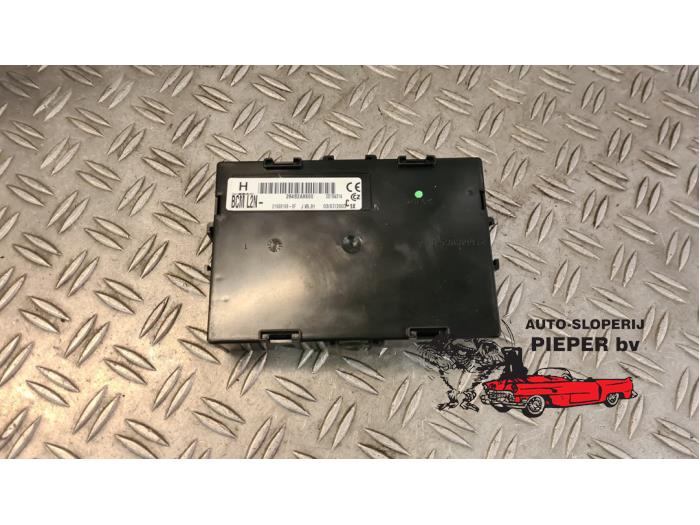 Bodycontrol Module van een Nissan Micra (K12) 1.4 16V 2003