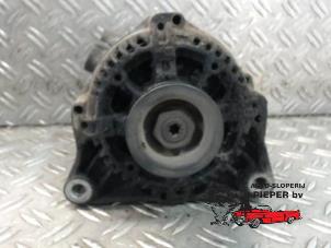 Gebruikte Dynamo Peugeot 206 (2A/C/H/J/S) 1.1 XN,XR Prijs € 36,75 Margeregeling aangeboden door Autosloperij Pieper BV