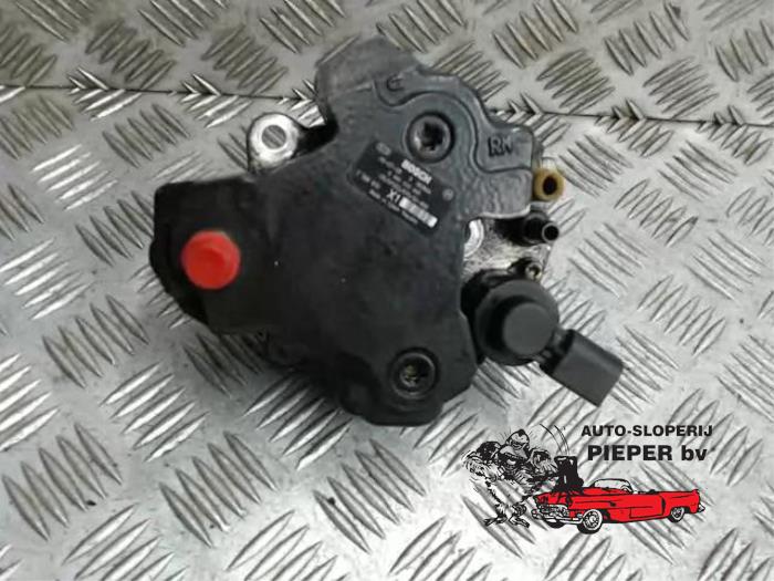 Gebruikte Hogedrukpomp BMW 3 serie (E46/4) 320d 16V Prijs € 131,25 Margeregeling aangeboden door Autosloperij Pieper BV