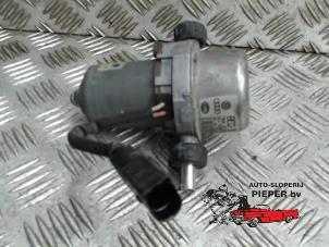 Gebruikte Vacuumpomp (Benzine) Audi A6 Avant (C5) 2.0 20V Prijs € 52,50 Margeregeling aangeboden door Autosloperij Pieper BV