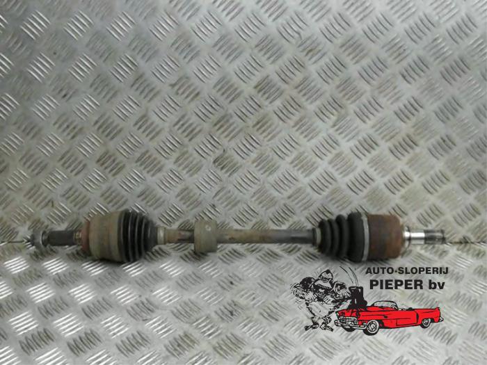Gebruikte Steekas links-voor Suzuki Wagon-R+ (RB) 1.3 16V Prijs € 36,75 Margeregeling aangeboden door Autosloperij Pieper BV