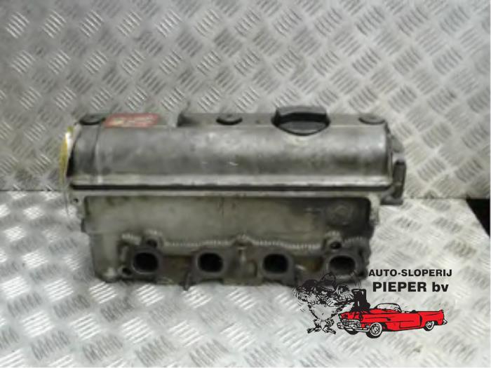 Gebruikte Cilinderkop Volkswagen Polo III (6N1) 1.0i 45 Prijs € 131,25 Margeregeling aangeboden door Autosloperij Pieper BV