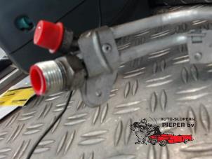 Airco Condensor van een Mercedes-Benz CLK (C208) 2.0 200 16V 1999
