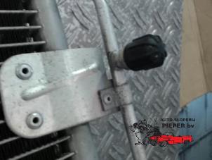 Airco Condensor van een Mercedes-Benz CLK (C208) 2.0 200 16V 1999