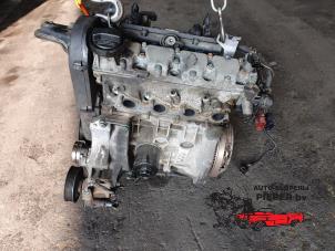 Gebruikte Motor Volkswagen Polo III (6N2) 1.0 Prijs € 210,00 Margeregeling aangeboden door Autosloperij Pieper BV