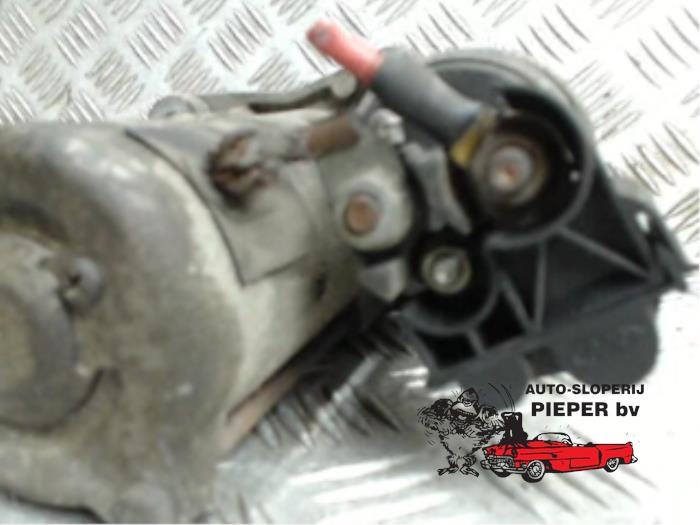 Startmotor van een Ford Ka I 1.3i 2000