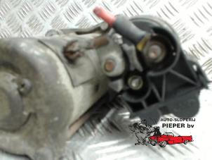 Startmotor van een Ford Ka I 1.3i 2000