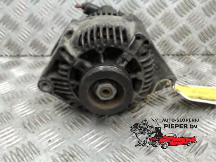 Gebruikte Dynamo Renault Megane (BA) 1.4i RL,RN Prijs € 36,75 Margeregeling aangeboden door Autosloperij Pieper BV