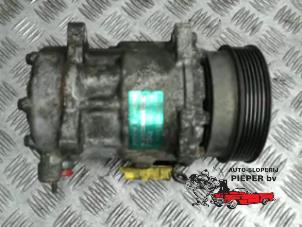 Gebruikte Pomp Airco Citroen C5 I Berline (DC) 3.0 V6 24V Prijs € 105,00 Margeregeling aangeboden door Autosloperij Pieper BV