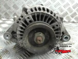Gebruikte Alternator Honda CR-V (RD1/3) 2.0i 16V VTEC Prijs € 36,75 Margeregeling aangeboden door Autosloperij Pieper BV