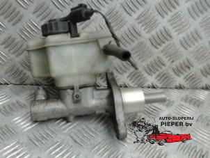 Gebruikte Hoofdremcilinder Volkswagen Golf V (1K1) 2.0 FSI 16V Prijs € 26,25 Margeregeling aangeboden door Autosloperij Pieper BV