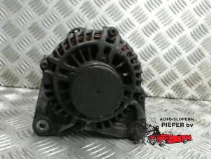 Gebruikte Dynamo Renault Kangoo Express (FC) 1.5 dCi 65 Prijs € 42,00 Margeregeling aangeboden door Autosloperij Pieper BV