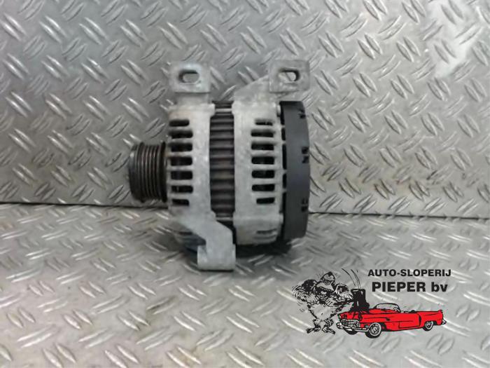 Gebruikte Dynamo Volvo V50 (MW) 2.4 D5 20V Autom.. Prijs € 42,00 Margeregeling aangeboden door Autosloperij Pieper BV