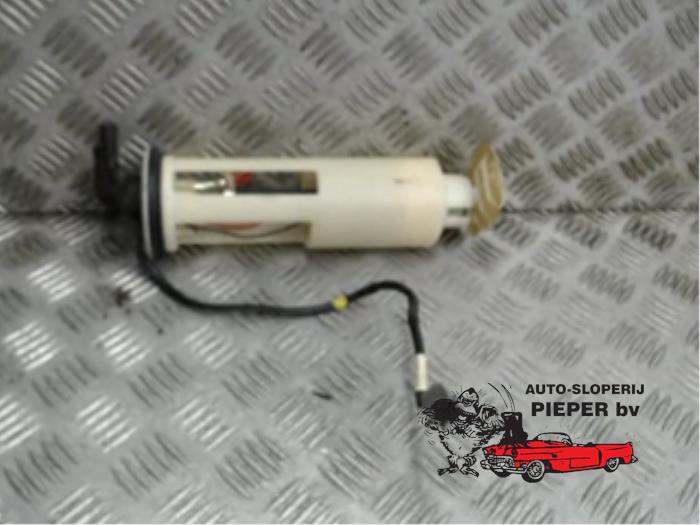Gebruikte Benzinepomp Volvo V70 (GW/LW/LZ) 2.0 T-5 Turbo 20V Prijs € 52,50 Margeregeling aangeboden door Autosloperij Pieper BV