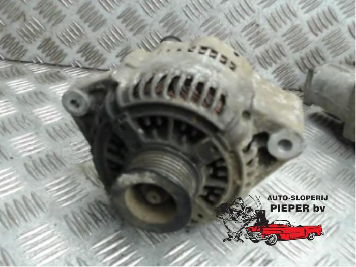 Gebruikte Dynamo Jaguar S-type (X200) 4.0 V8 32V Prijs € 52,50 Margeregeling aangeboden door Autosloperij Pieper BV