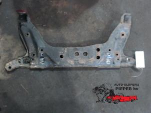 Gebruikte Subframe Suzuki Baleno (GA/GB) 1.3 GL 16V Prijs € 78,75 Margeregeling aangeboden door Autosloperij Pieper BV