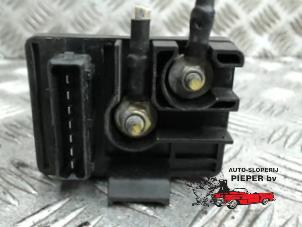 Gebruikte Voorgloei Relais Peugeot Expert (222/224) 1.9D Prijs € 21,00 Margeregeling aangeboden door Autosloperij Pieper BV